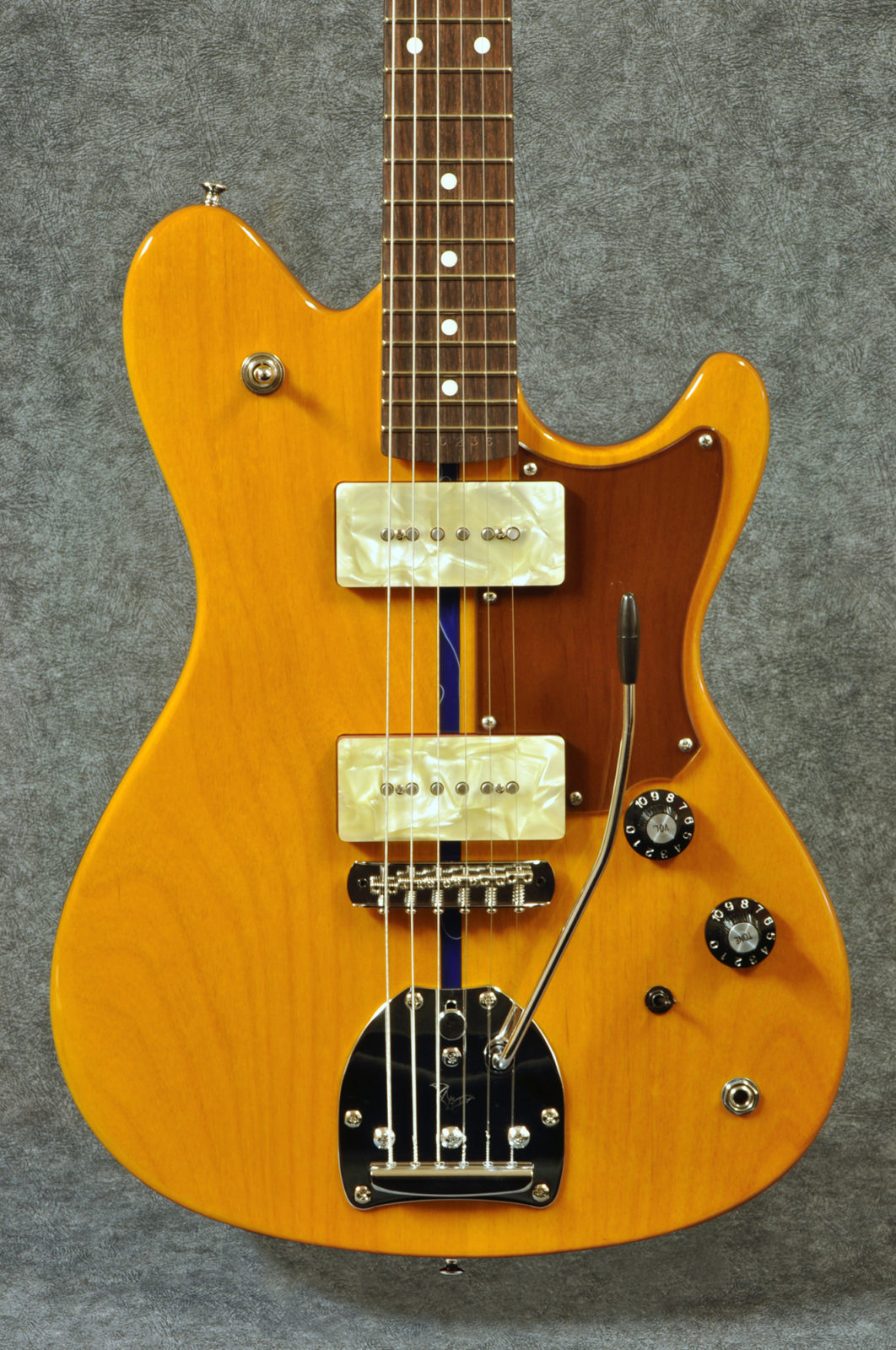 SWINGSTANG (SWS) / Guitars : Made in the USA - Sugi Guitars 